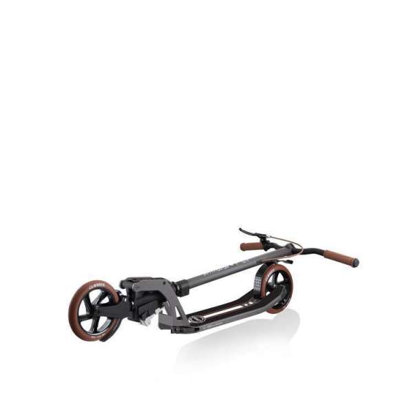 SCOOTER-ինքնագլոր GLOBBER 499-380 ONE-K180-titanium