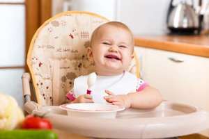FEEDING CHAIRS Կերակրման աթոռ