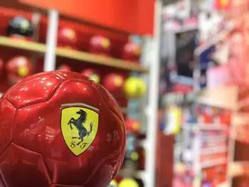 BALL ԳՆԴԱԿ Ferrari F771-Red
